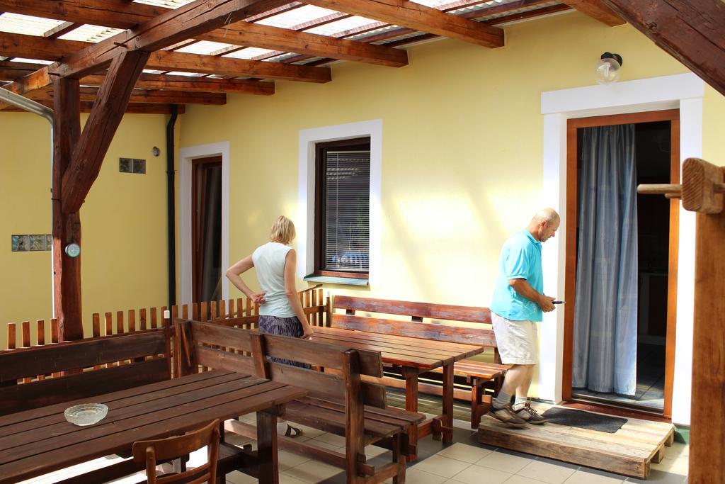 Apartament Penzion Gomelska Horní Stropnice Zewnętrze zdjęcie