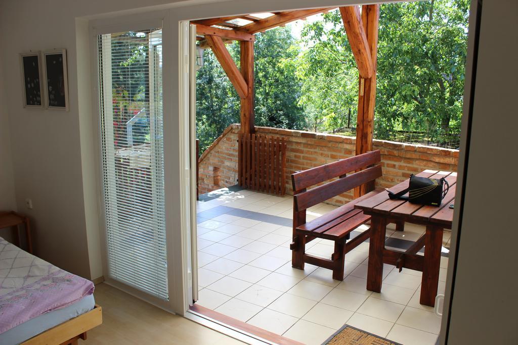 Apartament Penzion Gomelska Horní Stropnice Zewnętrze zdjęcie